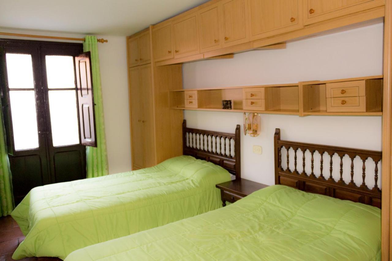 Casa Blascosanz - piso para 6 personas en el pirineo Hecho Bagian luar foto