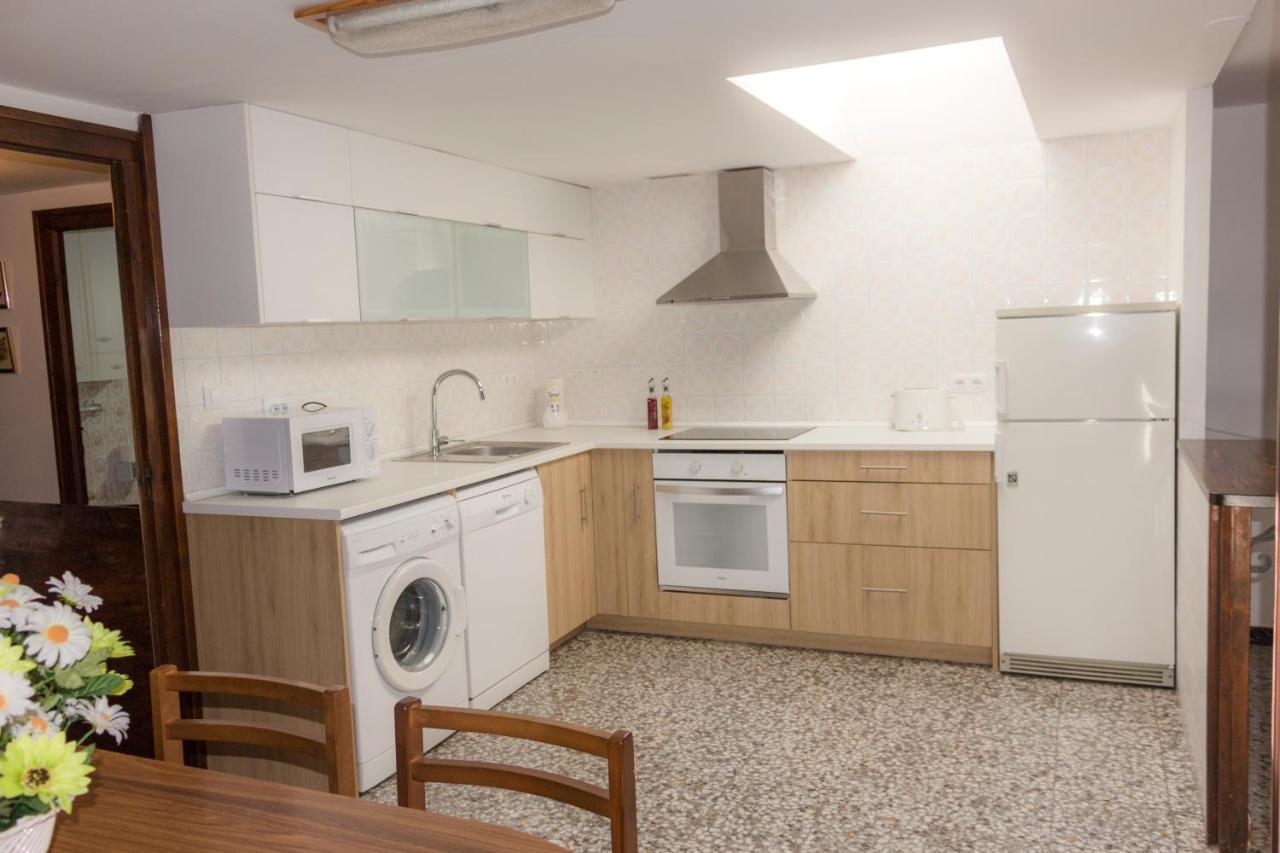 Casa Blascosanz - piso para 6 personas en el pirineo Hecho Bagian luar foto