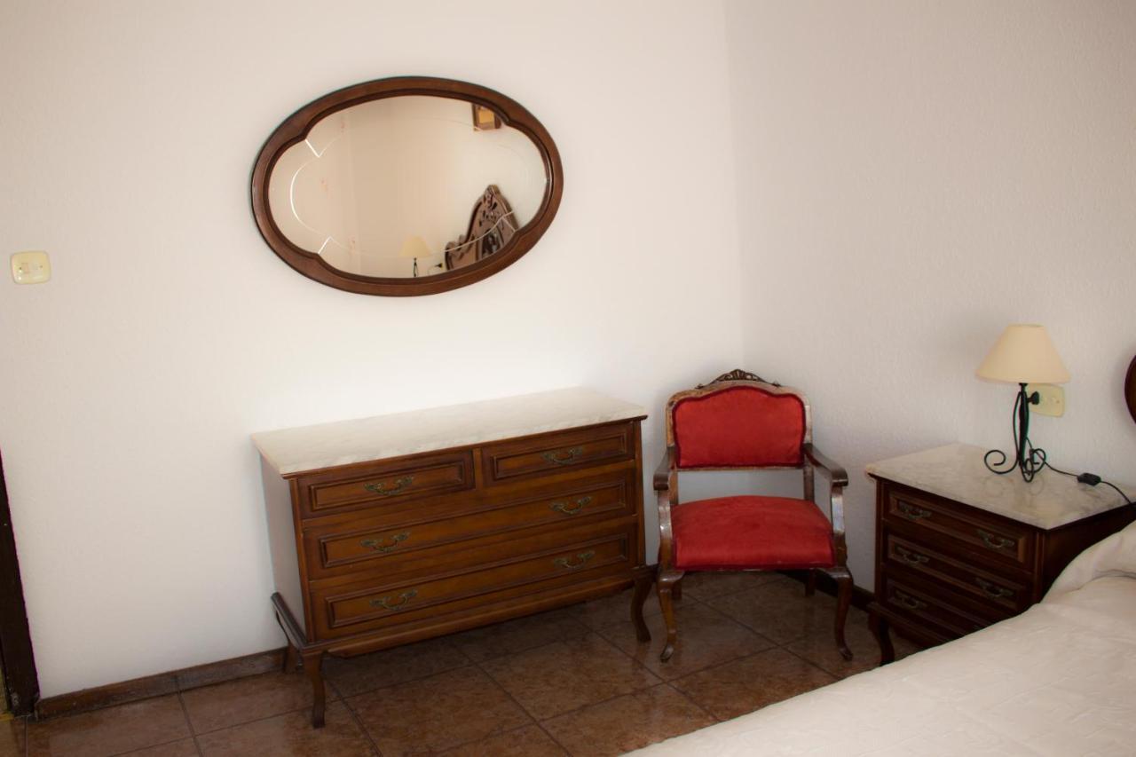 Casa Blascosanz - piso para 6 personas en el pirineo Hecho Bagian luar foto